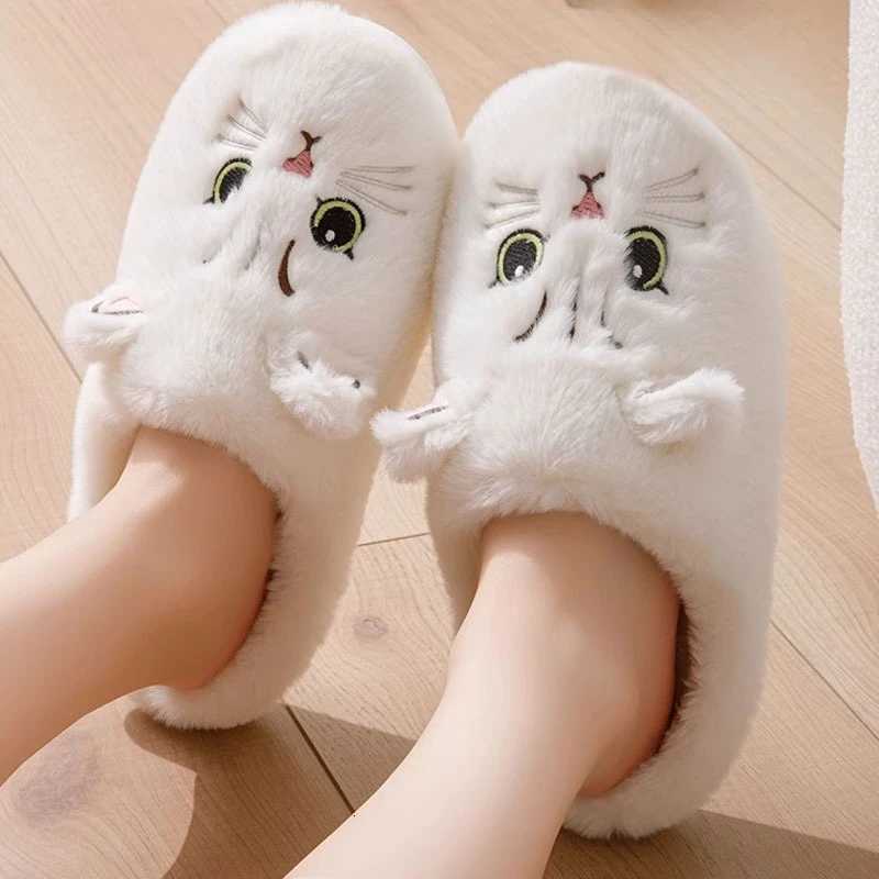 2026 New Winter Home Slippers Women Shoes Cute Cartoon Cat Slippers Men Warm Plush Slides Indoor Bedroom Non-Slip Floor Slipper S260305