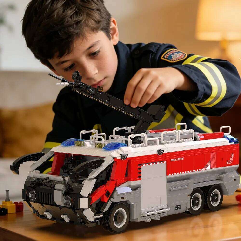 2776PCS Airport Fire Truck Building Block Rescue Vehicle Model Bricks Desktop Ornament Kids Educational DIY Toys Holiday Gifts Z260305