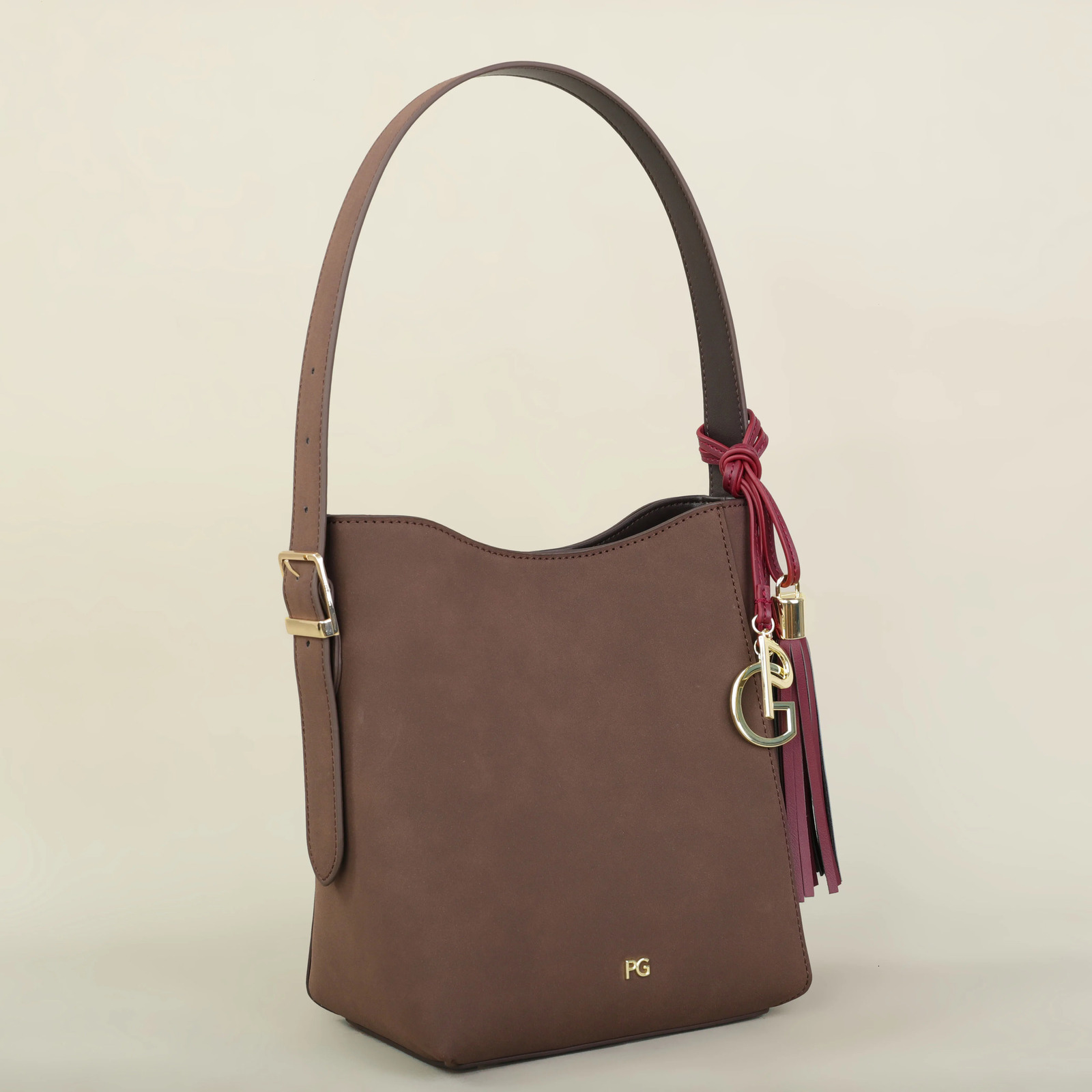 PG Lightweight 2026 Niche Shoulder Latest Fashion n Crossbody Bag Highend Minimalist Elegant Womens 260227