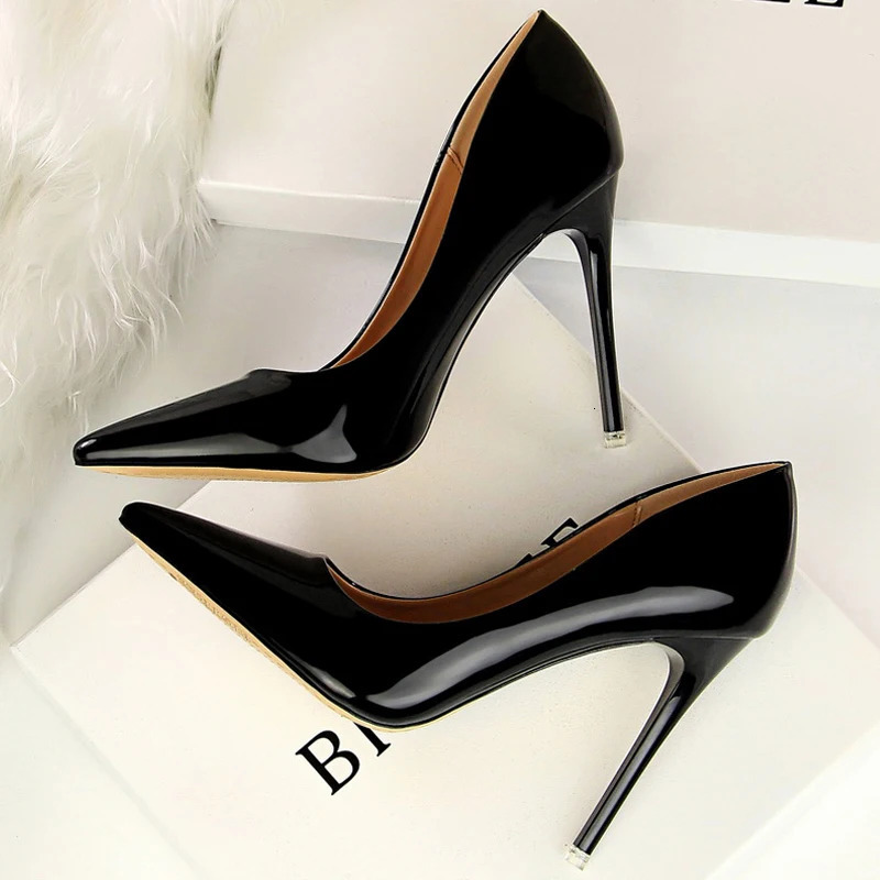 BIGTREE Shoes Classic Pumps Patent Leather Women Pumps Fashion Women Wedding Shoes High Heels Stiletto 105 Cm 75 Cm Lady Shoes 260306