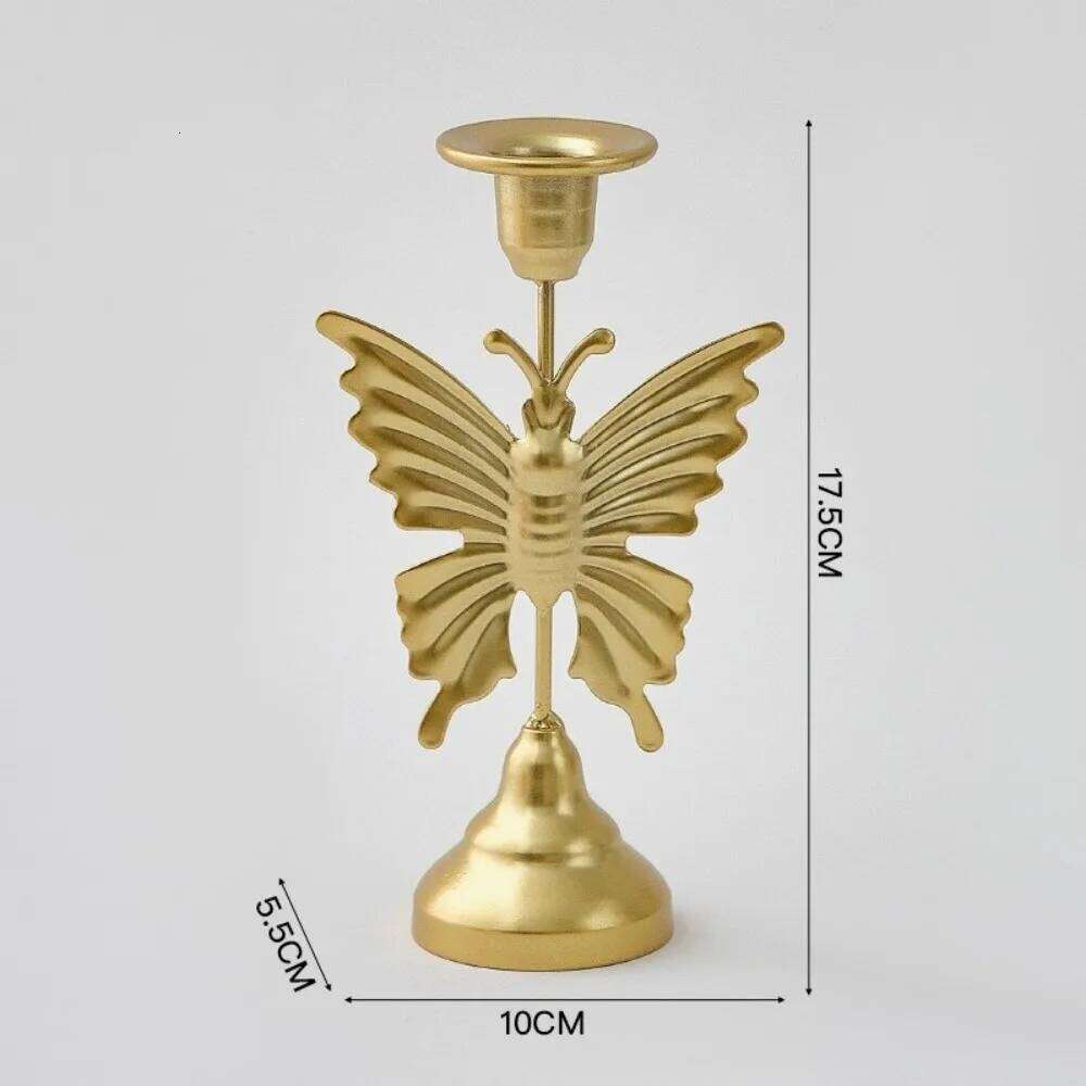 Romantic Retro European Style Candlestick Iron Holder Candle Stand Ornaments Decor Table Decoration Home XJ260305