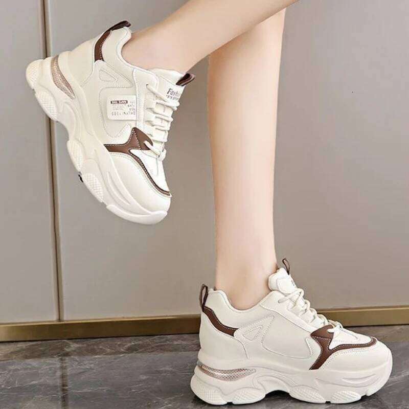 Women Thick Bottom Ultra-light Sneakers New Spring Autumn White Sports Casual Woman Comfort Breathable Running Shoes