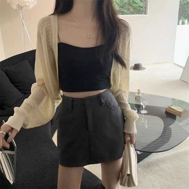 Fashion Hollow Out Sunscreen Cardigan Women Lantern Sleeve Thin Short Knitted Cardigans Woman Elegant Simple Crop Smock Top M260306