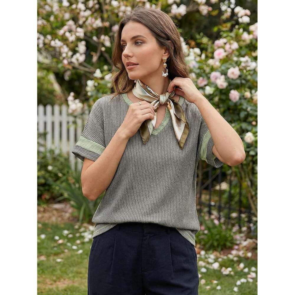 Designer Womens Summer Tops 2026 Colorblock V Neck Short Sleeve T Shirts Dressy Casual Clothes Vacation Outfits