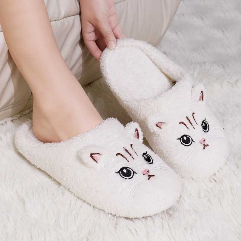 Winter Cute Cat Plush Slippers Women Indoor Comfortable Quiet Soft Sole Floor Slides Couples Winter Warm Fuzzy House Sandals S260305