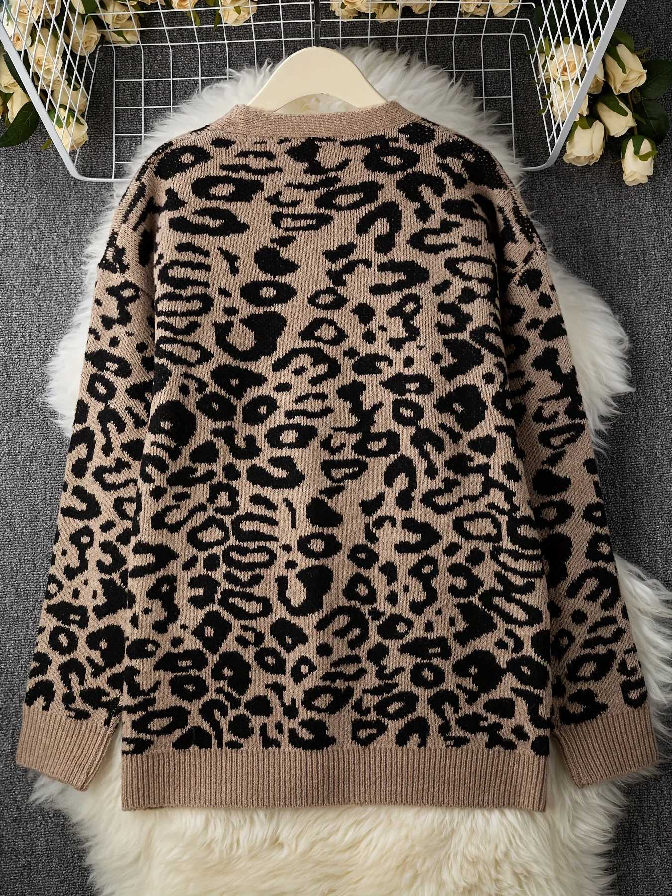 Loose leopard print fashion mid-length knitted cardigan womens spring autumn lazy V-neck casual knitted sweater coat M260306