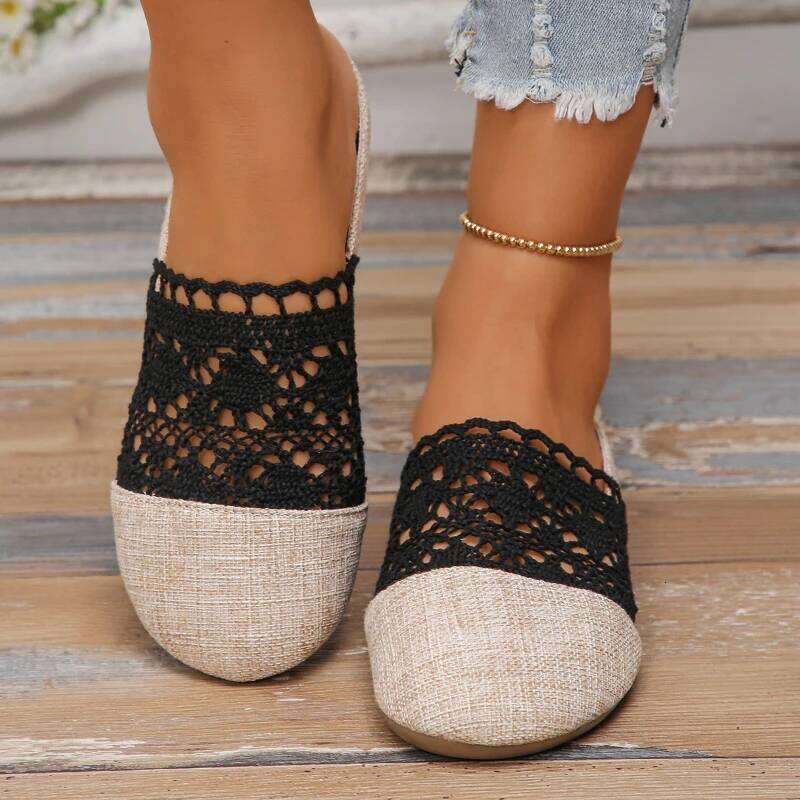 2026 Summer New Women's Anti slip and Wear resistant Baotou with Hollow Edge Design Fashionable Flat Heel Slippers