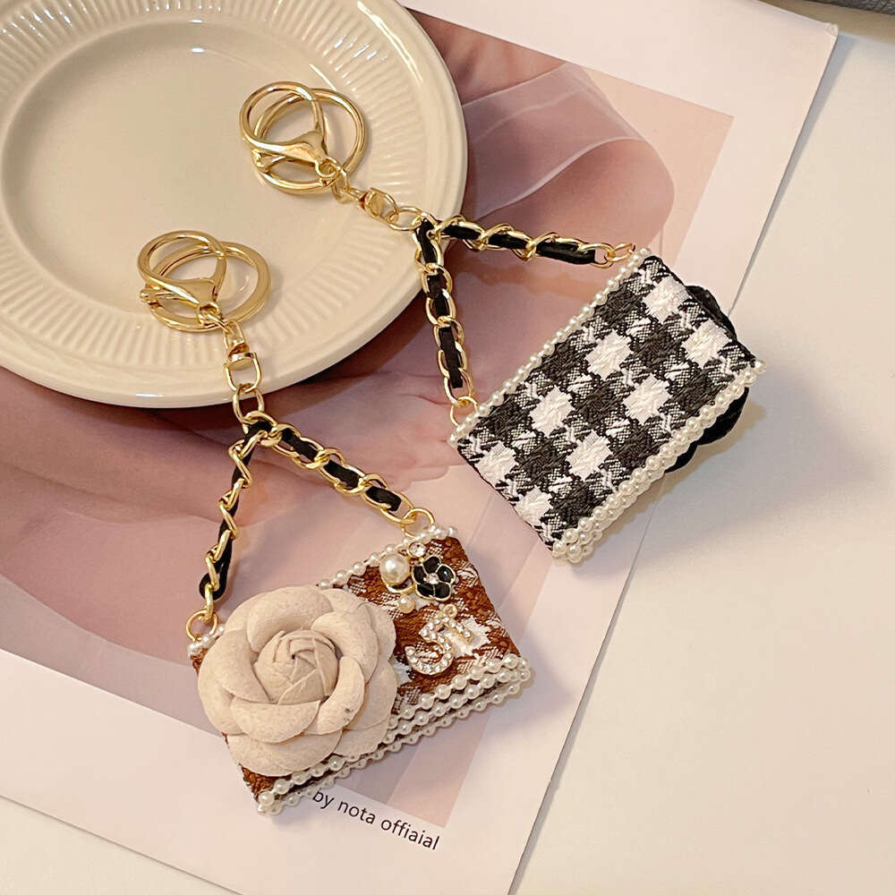 Luxury Version Fashionable Camellia Model Keychain Creative Handmade Car Women's Bag Pendant Accessory Gift