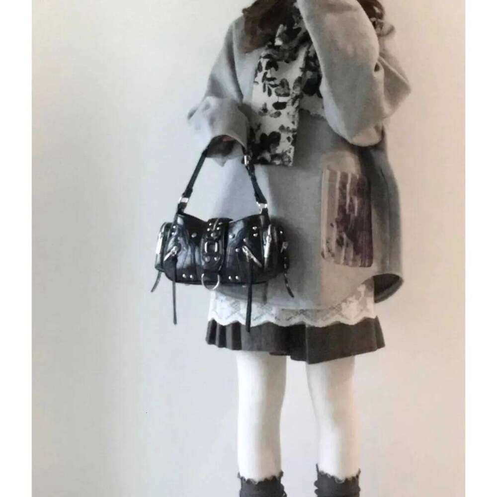 Women S Y K Studded PU Leather Shoulder Purse Gothic Punk Vintage Rivet Handbag Black Bag With Spikes Luxury Underarm Bags TIANOUDAISHU