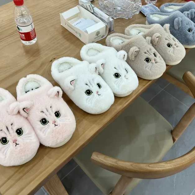 Winter Warm Fur Slippers for Women 2025House Non Slip Soft Shoes Comfort Flat Heel Home Indoor Bedroom Plush Slippers S260305