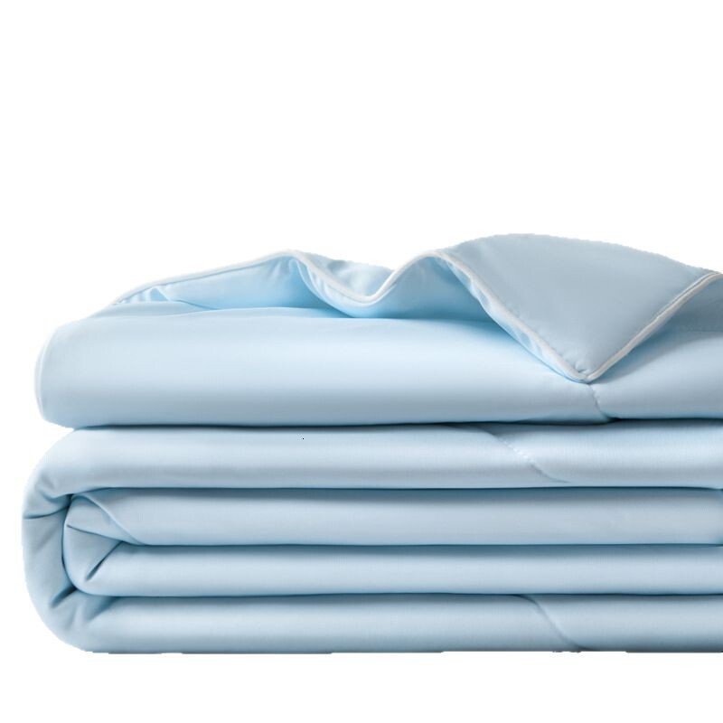 Class A maternal infant grade ice silk suitable for single and double beds, machine washable, air conditioning quilt, summer student dormitory quilt