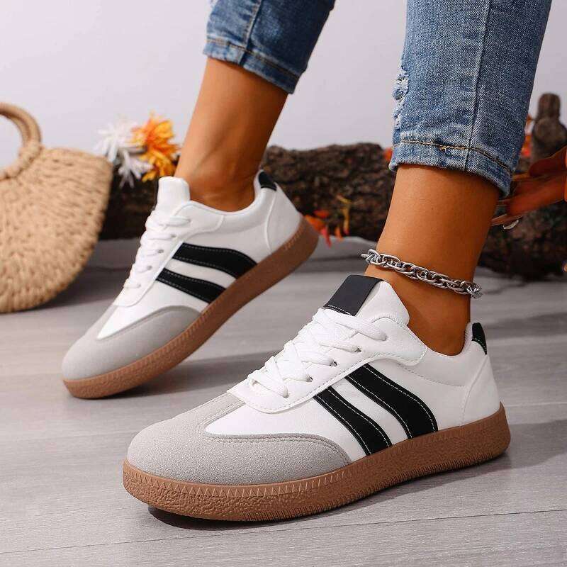 Spring 2025 new retro round toe comfortable casual with soft sole anti slip breathable and lightweight sports shoes