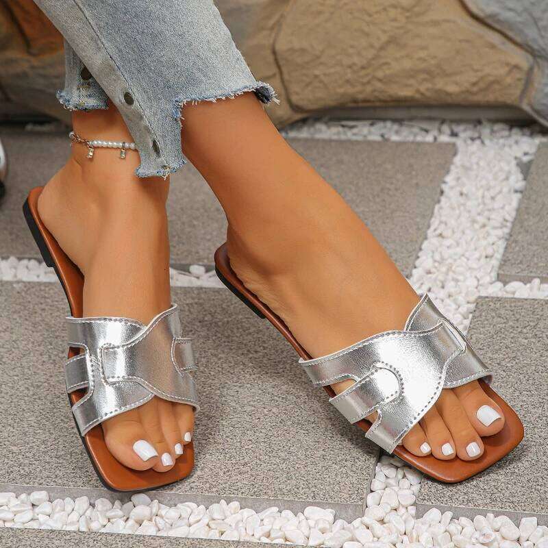 2025 summer new women's solid color square open toe casual slippers outdoor anti slip and wear-resistant flat sandals