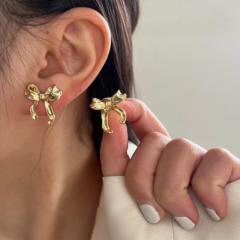Sweet and Cool Style Bow Knot Earrings Womens Simple Elegant Jewelry Gifts Drop 260302
