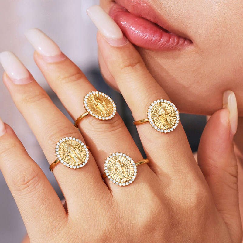 Women's Vintage Religious Earrings Ring Set: Stainless Steel 5A Zircon Jesus Oval Full Diamond Round Pendant 18k Gold Plated Ins Personalized Dai