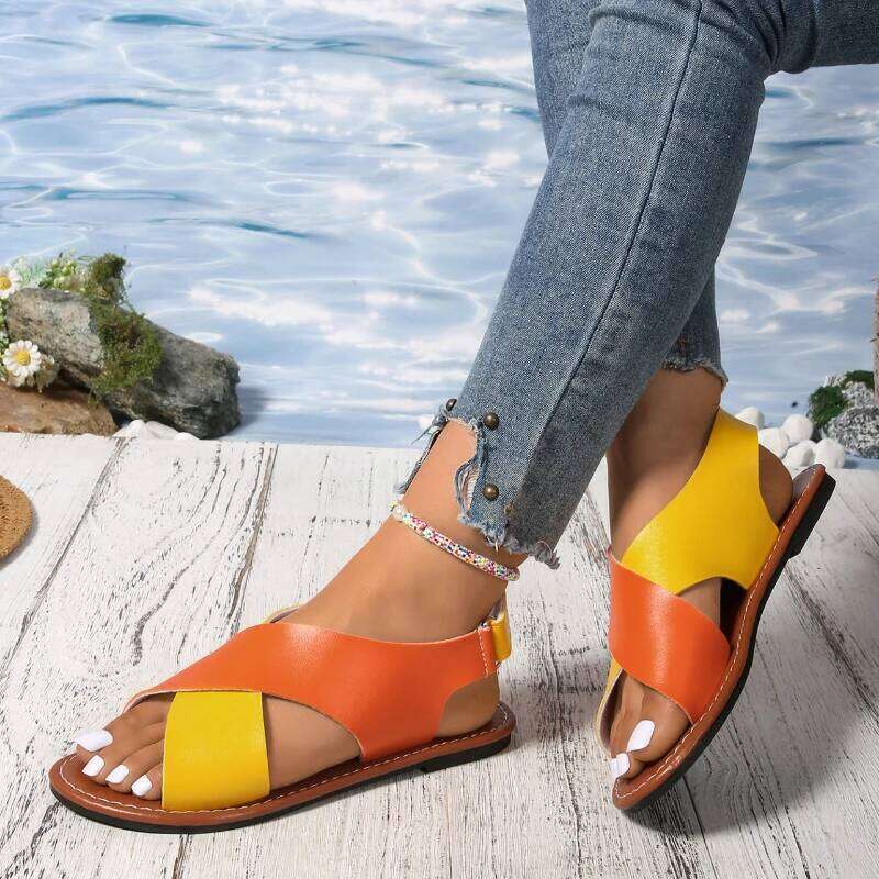 2025 Summer New Fashion Simple Flat Sandals Outdoor Leisure Wear resistant Comfortable Women's Shoes