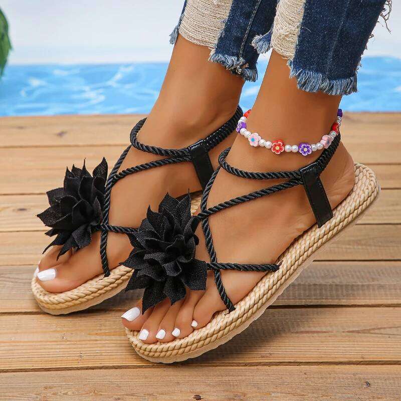 2026 Summer New Women's Fashion Casual Open toed Outdoor Non slip Wear resistant Beach Sandals