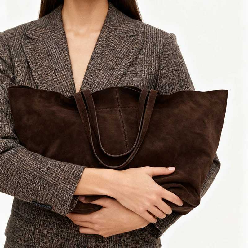 New Autumn Winter Tote Bag Womens Fashion Handbag Designer Cowhide Frosted Large Capacity Shoulder Bag H260306