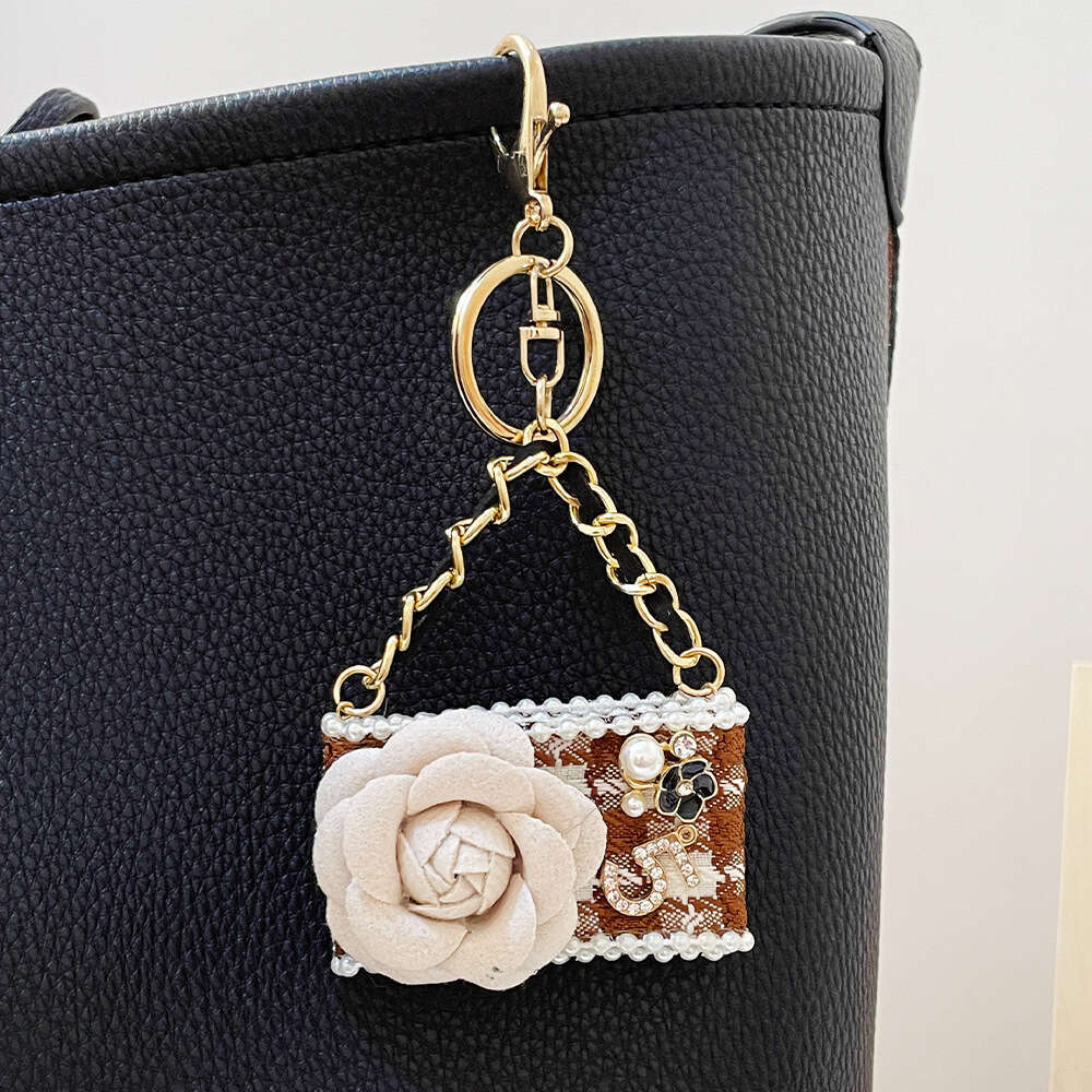 Luxury Version Fashionable Camellia Model Keychain Creative Handmade Car Women's Bag Pendant Accessory Gift