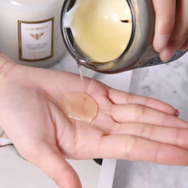 Medium Aromatherapy Candle with Embossed Cup Premium Fragrance Smokeless Soybean Wax Souvenir for Better Sleep W260304 W260305