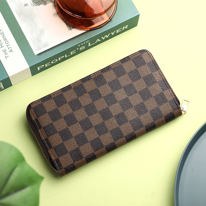 2026 Distribution Long Anti-demagnetization Card Luxury Handbag Holder For Men And Women, Large Capacity, Multiple Card Slots Credit Card Holder, Bank