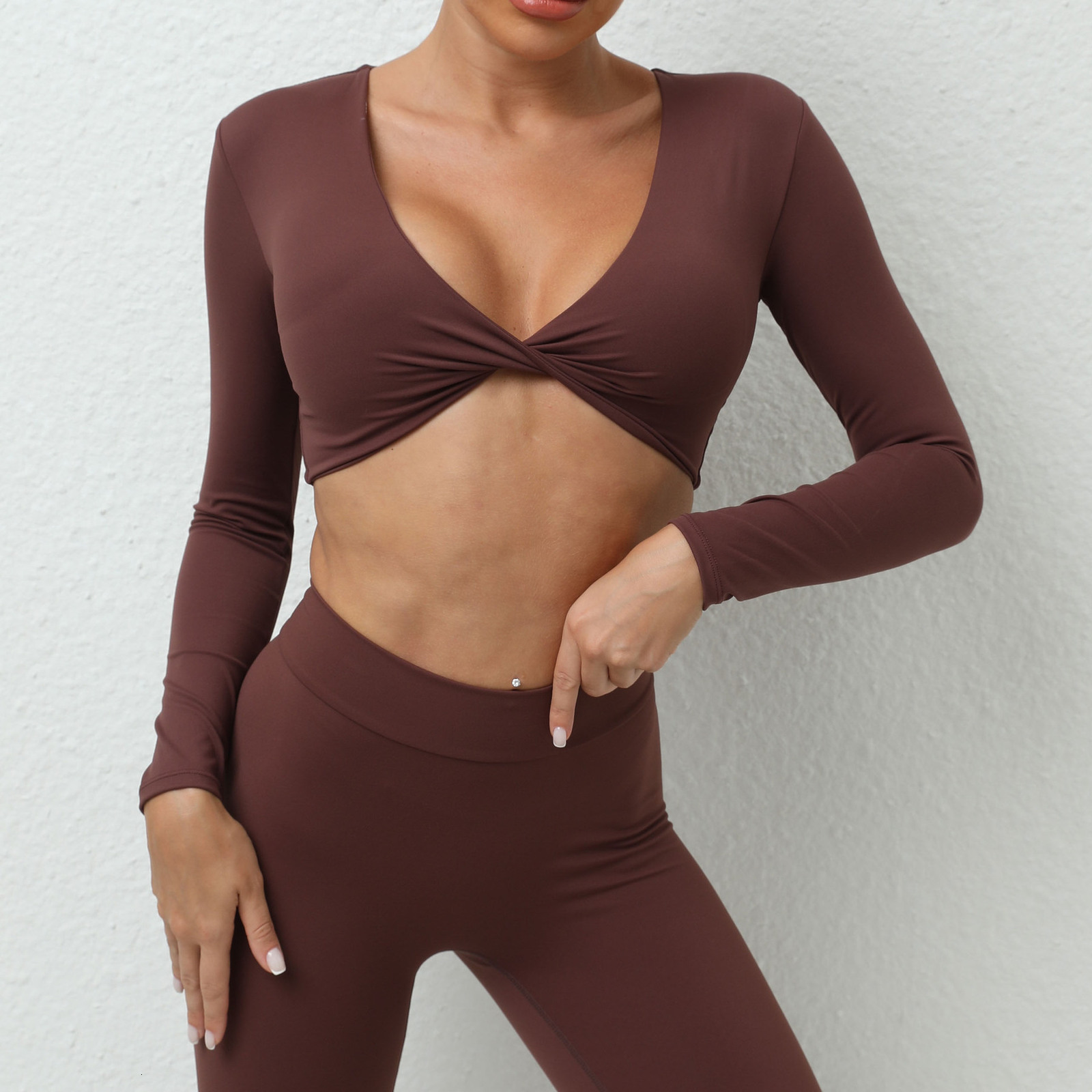 Seamless Women Yoga Sets Female Sport Gym Suits Wear Running Clothes Women Fitness Sport Yoga Suit Long Sleeve Yoga Clothing 240407