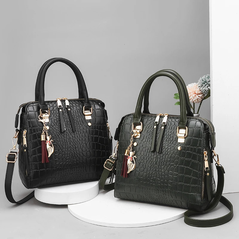 ious Crocodile Embossed Tote Handbag Spacious Elegant and Versatile Crossbody Satchel Purse with Solid Color n Mu 260228