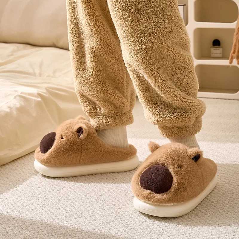 Plush Capybara Slippers Thermal Home Slippers Cute Fluffy Couple Slippers Comfortable Furry Walking Shoes Non-Slip for Men Women S260305