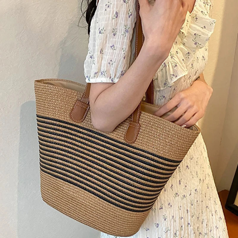 Womens Large Capacity Shoulder Bag Summer Straw Woven Basket Handbag Fashion Female Beach Bag Bali Shopper Tote 260303