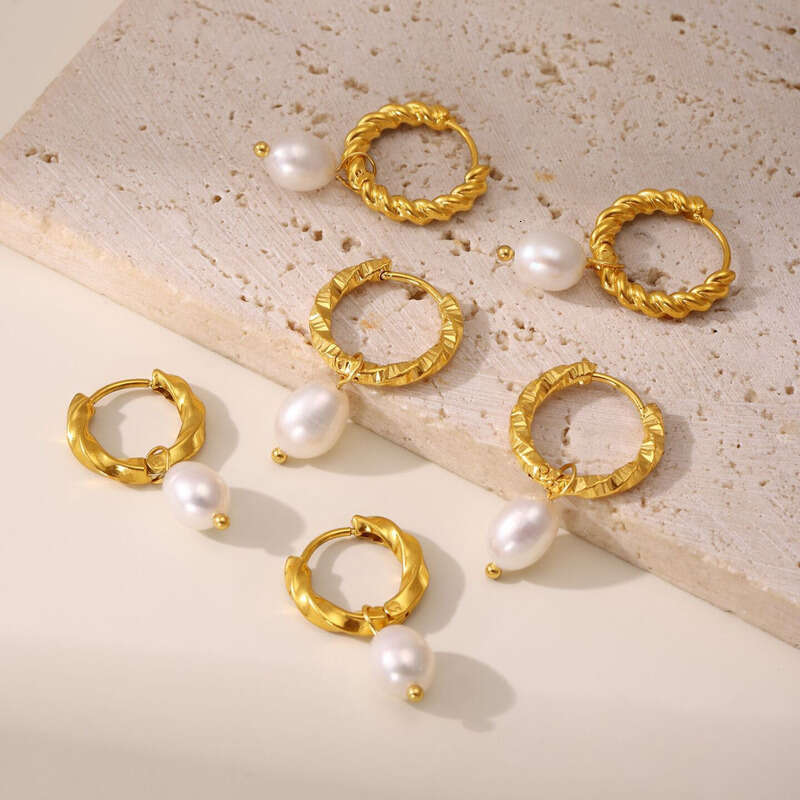 Women's Designer Earrings: Twist Clasp Natural Freshwater Cultured Pearl For Women, Stainless Steel PVD Vacuum Plated 18K Real Gold Earrings Mini