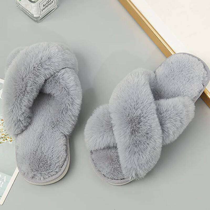 Litfun Winter Fuzzy Women's Non-slip Soft Sole Home Cozy Plush Lining Slides Flat Slip On Warm Outdoor Slippers
