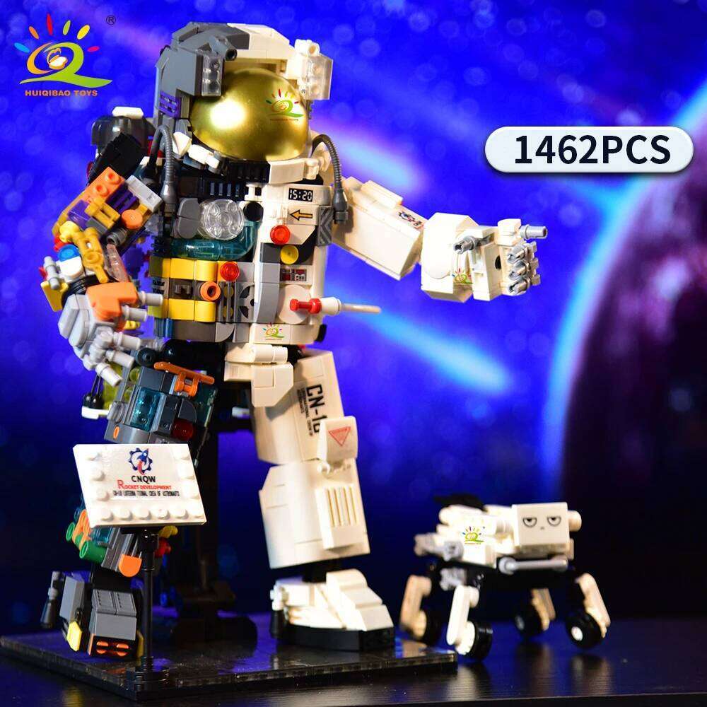 HUIQIBAO MOC Space Astronaut Figures Building Block Model Aerospace Man DIY Ornament Bricks Toy For Children Kids Z260306