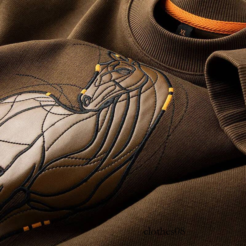 Luxury Brand Spring Horse Embroidery Sweatshirts Men Long Sleeved Round Neck Casual Sweatshirt Social Office Streetwear Pullover
