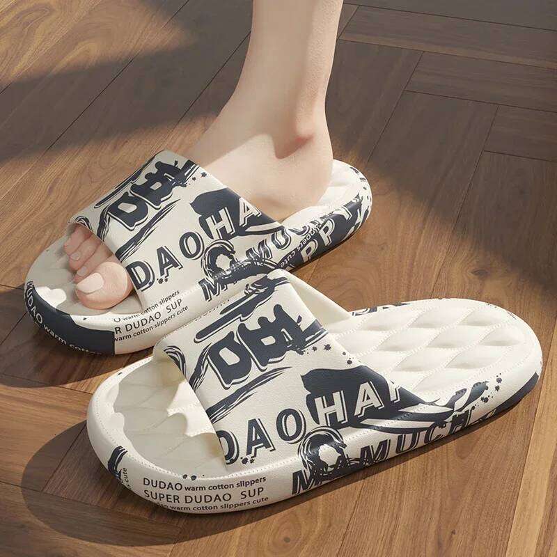 QYCKABY 2024 Mens Summer Slippers Beach Sandals Flip Flop Printing Thick Soled Boys Girls Unisex Home Bath Shoe Large Size 46-47