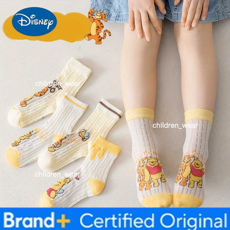 Disney 5Pairs Caracters Childrens Mid-calf Socks Spring and Autumn Unisex Children Sports Wind Short Tube Summer Mid-calf Socks H260306