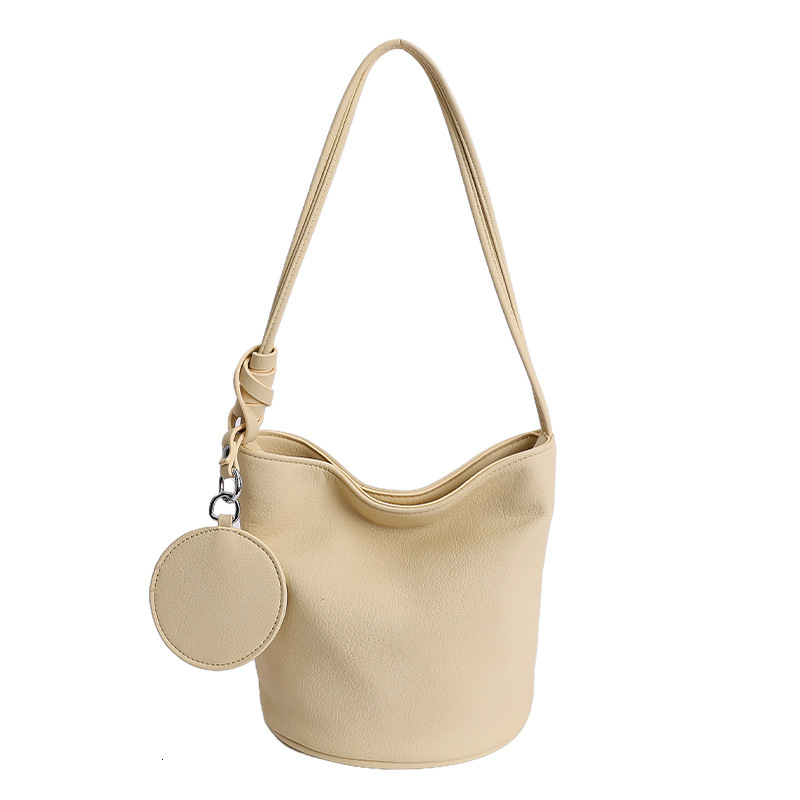Fashion niche women's handbag spring new fashion simple shoulder bag designer bag crossbody bag luxury handbag