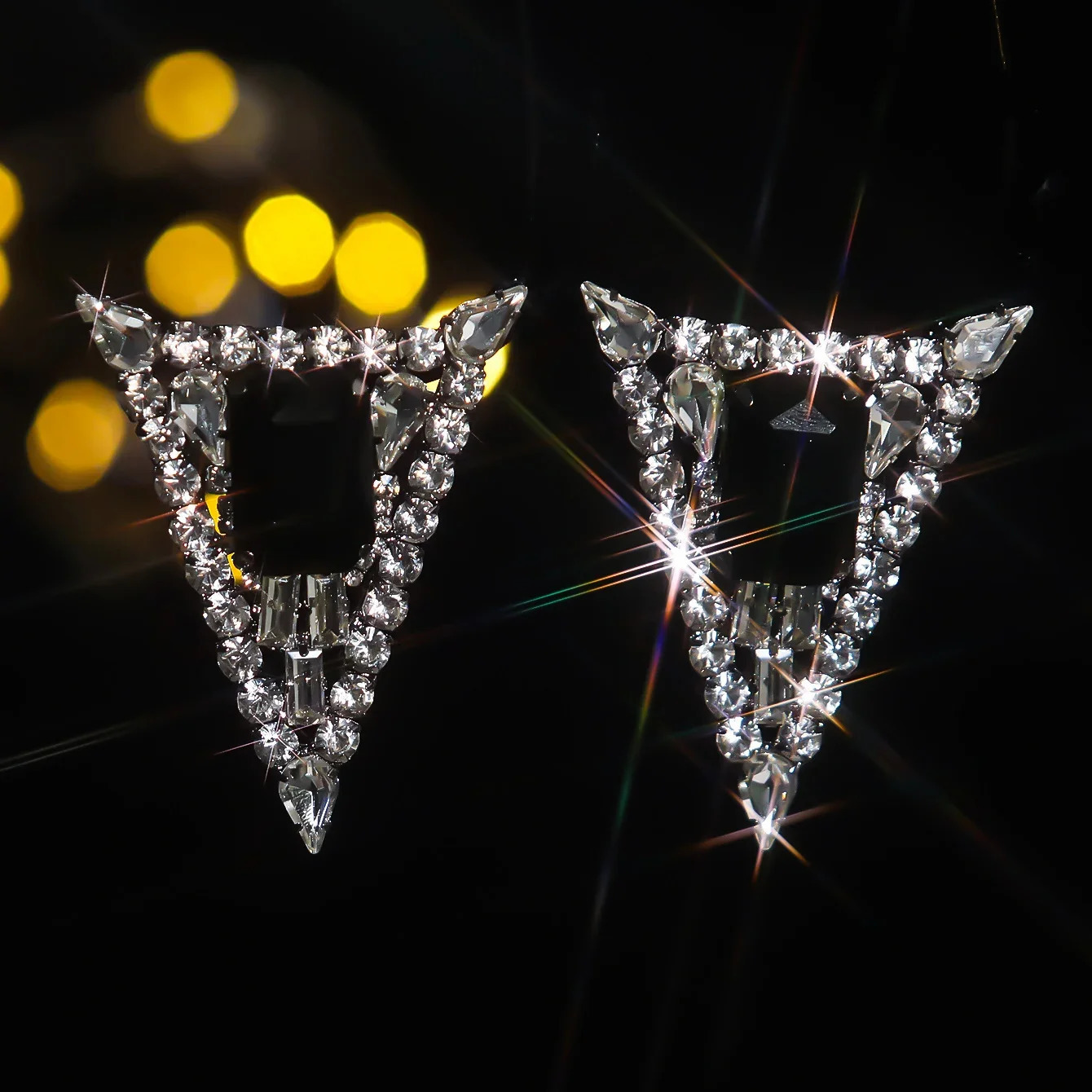 Geometry Triangle Earrings Retro Sparking Rhinestone Drop Earrings Fashion for Women Wedding Jewelry Accessories 260302