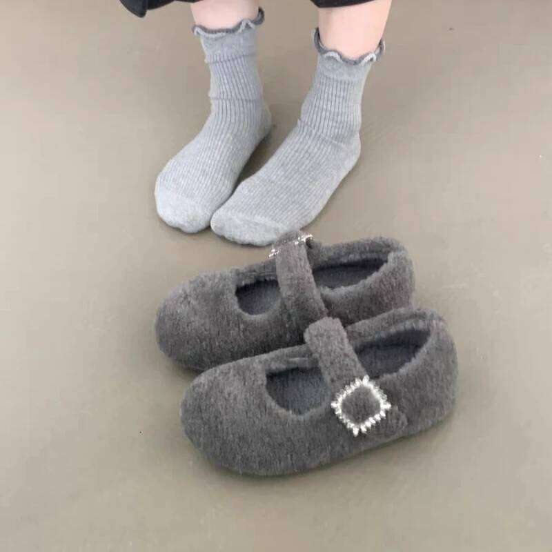 2025 Winter New Women's Comfortable Flat Sandals with One-Piece Buckle Cute Fuzzy Casual Shoes