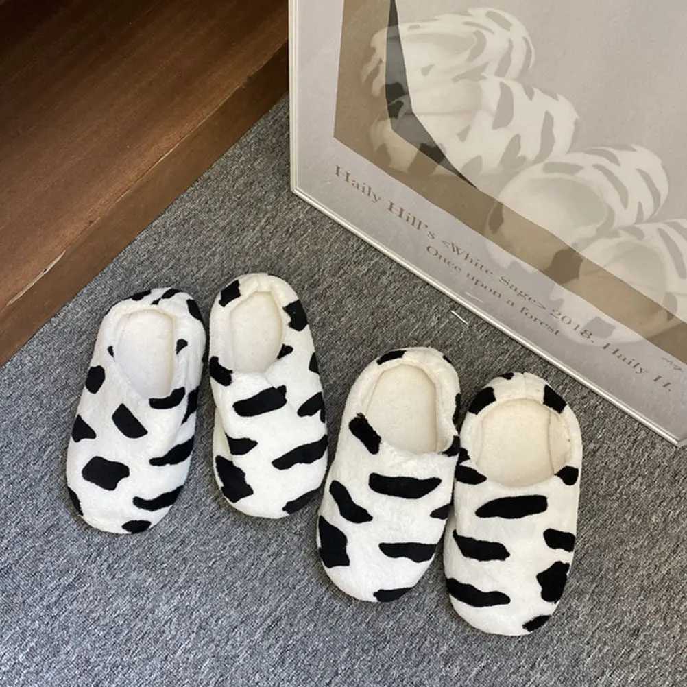 1 Pair Cow Pattern Warm Winter Slippers Black White Comfortable Lightweight Indoor Bedroom Shoes Slip-on Household Warm S260305