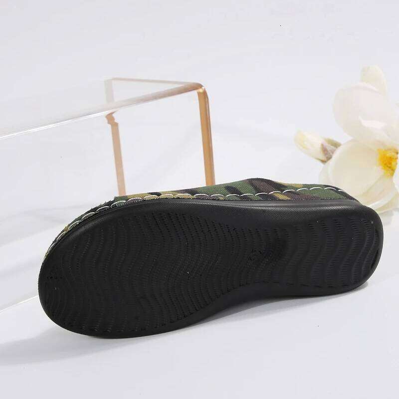 2026 New Fashion Casual Women's Summer Comfort Platform Flat Sandals with Lightweight Non-Slip Beach Shoes