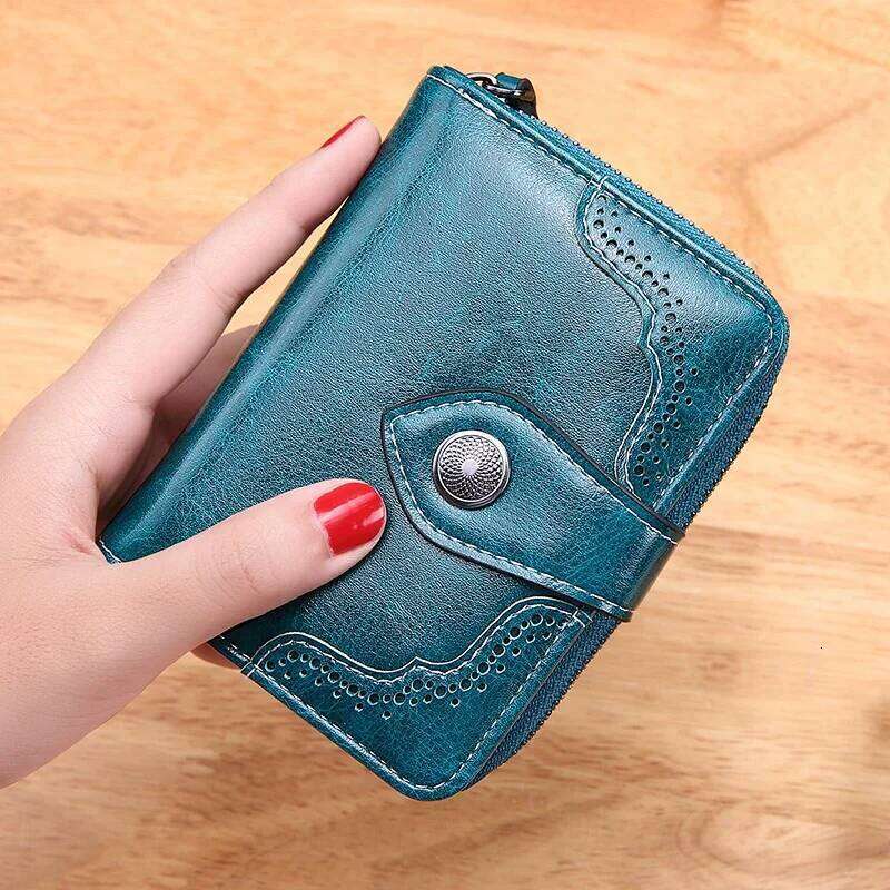 Women's Hollow Wallet Oil Wax Leather Money Clip High Quality Hasp Zipper Purse Female Clutch Coin Card Holders Bolsos C260304