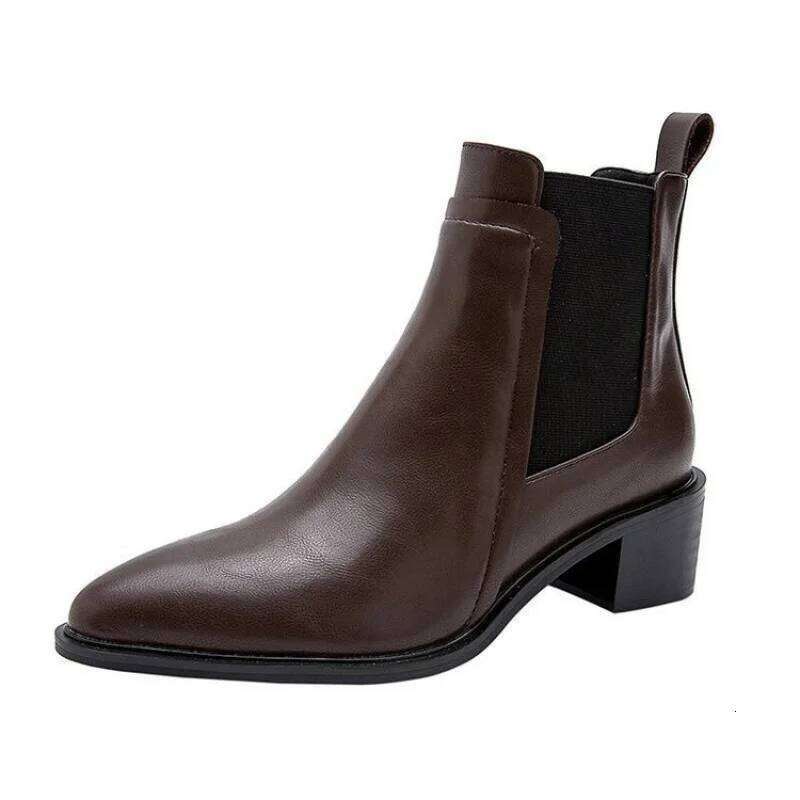 2025 New Women's Chelsea for Autumn/Winter - Pointed Toe Ankle Boots, Leather Mid-Heel Pumps, French Retro Short Boots