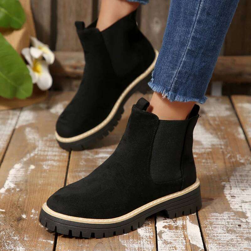 2026 new winter hot selling comfortable casual short boots, fashionable round toe square heel Chelsea boots