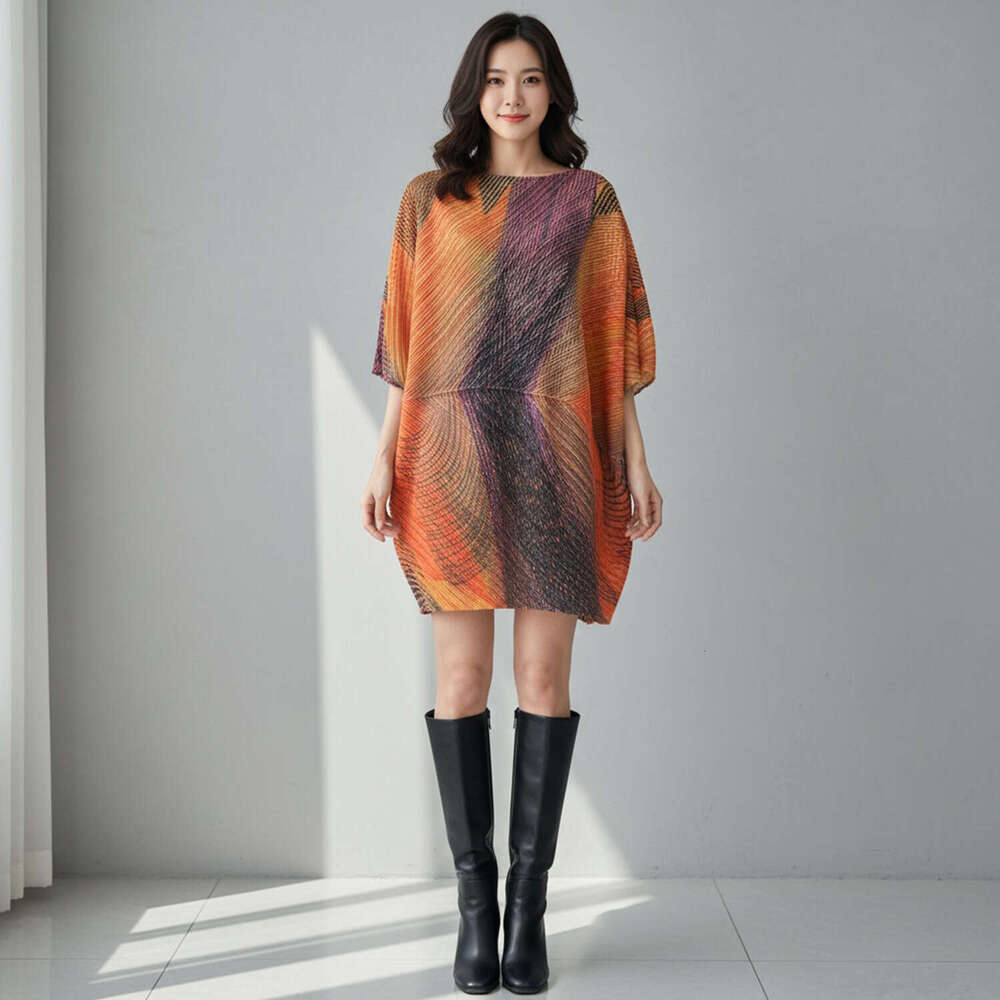 Miyake-style pleated printed for women, new summer model with off-the-shoulder neckline, bat Designer sleeves, loose fit, plus size, mid-length dress