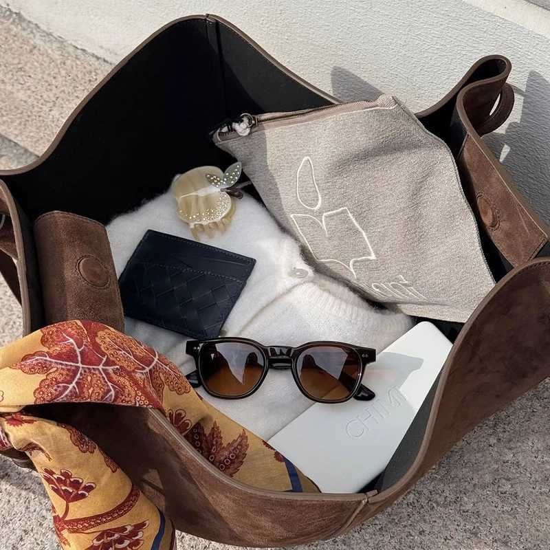 Custom Initials Faux Suede Shopping Tote Bags For Women Designer Handbags Purse 2026 New Large Capacity Underarm Shoulder H260306