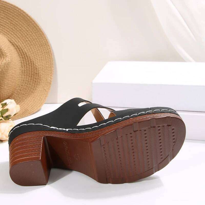 2026 New Women's Hot Selling Fashion Double Buckle Design High Heels Open toed Rubber Sole Non slip Sandals