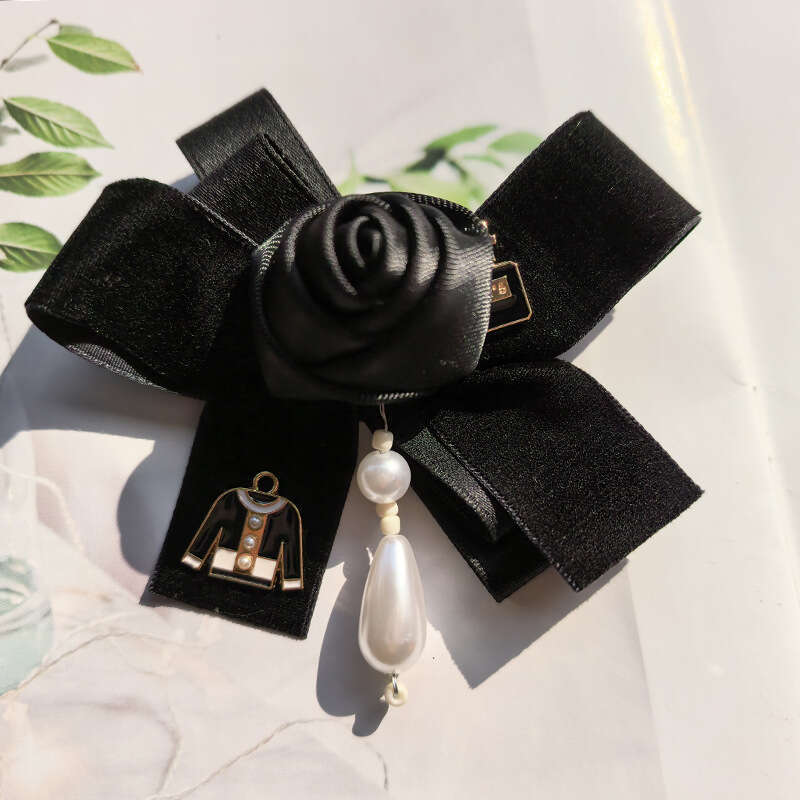 2025 New Camellia Bowknot Fashion Versatile Bow Tie Flower Pearl Brooch