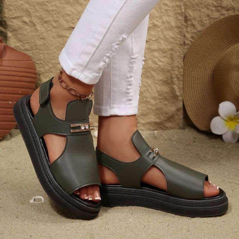 2026 Summer New Women's Classic Retro Fashion Sandals Casual Lightweight Non slip Open toed Soft Flat Shoes