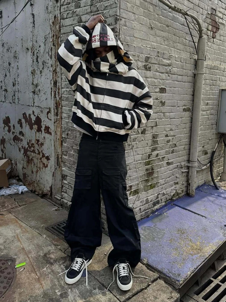 Harajuku patchwork black and white striped embroidered hoodie street y2k high-end basic casual warm pullover sweatshirt with sca 260303