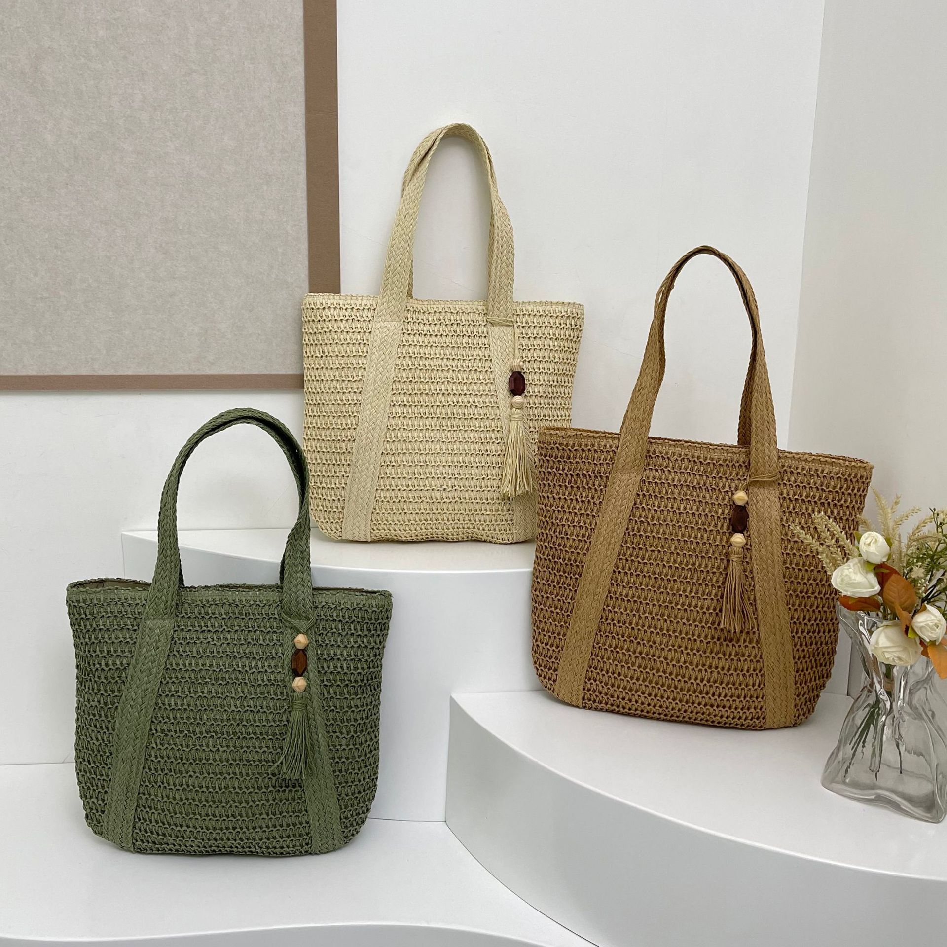 Summer casual style women's straw bag new large capacity woven tote bag seaside vacation beach bag designer bag